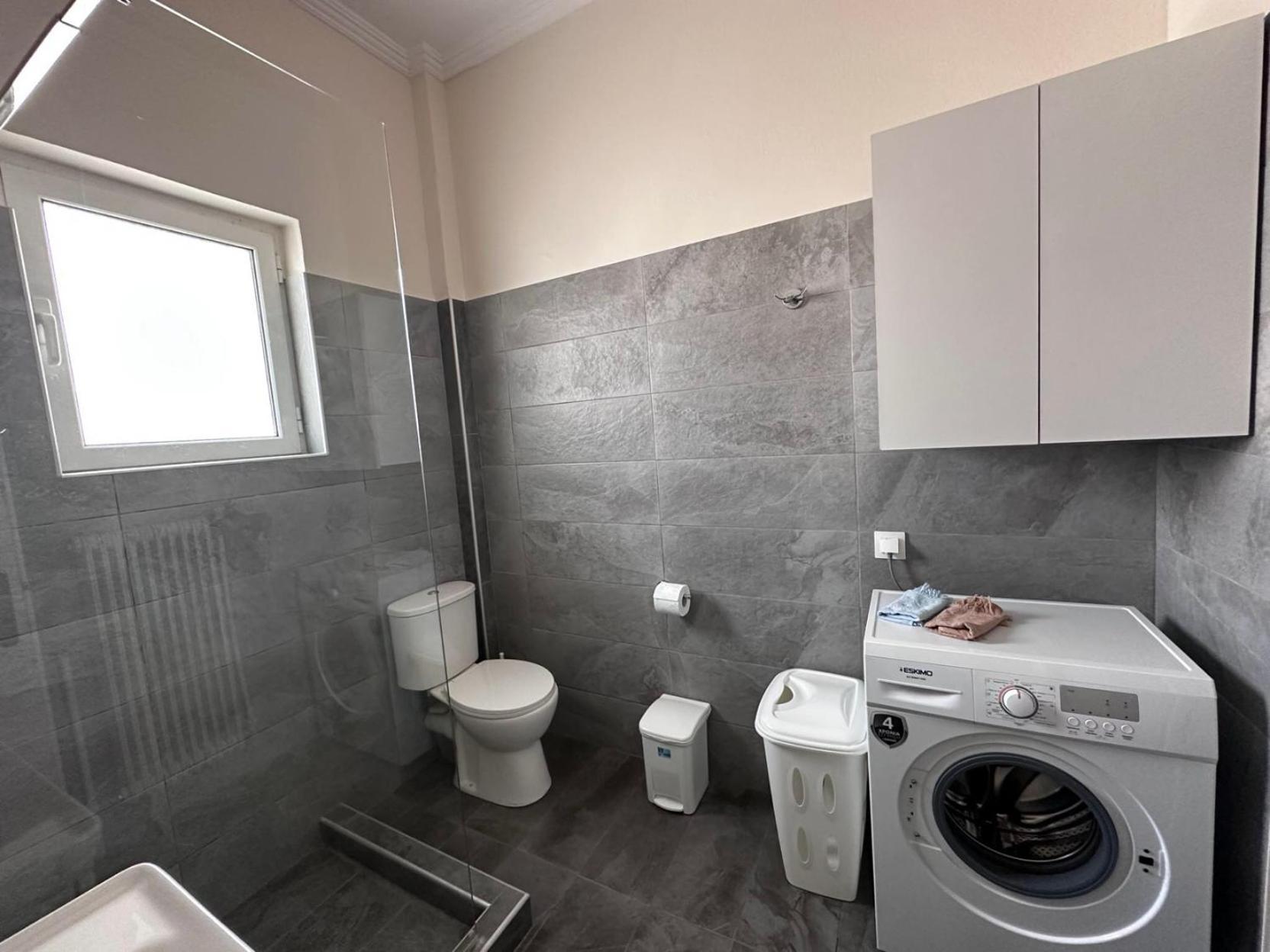 Beach Front Apartment Nea Palatia Exterior foto
